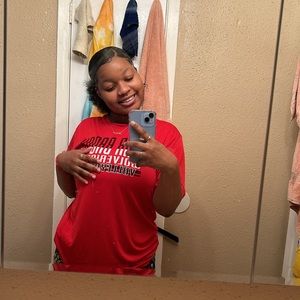 Meet your Posher, Monique